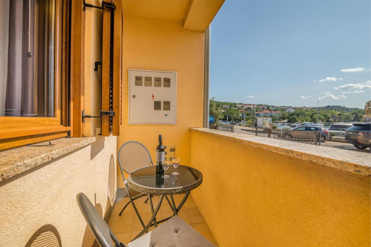 Apartments Celeste Klimno Extérieur photo